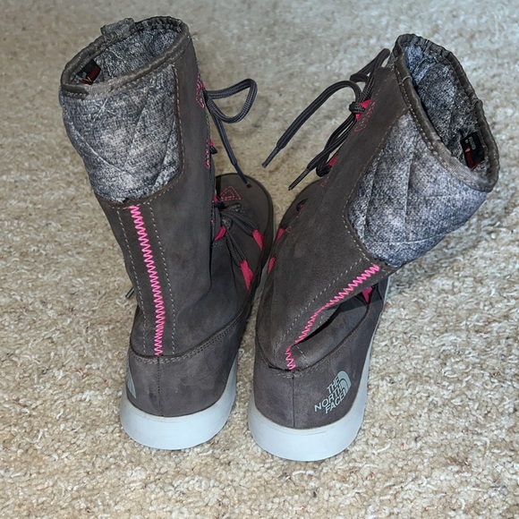 The North Face boots - Picture 2 of 4